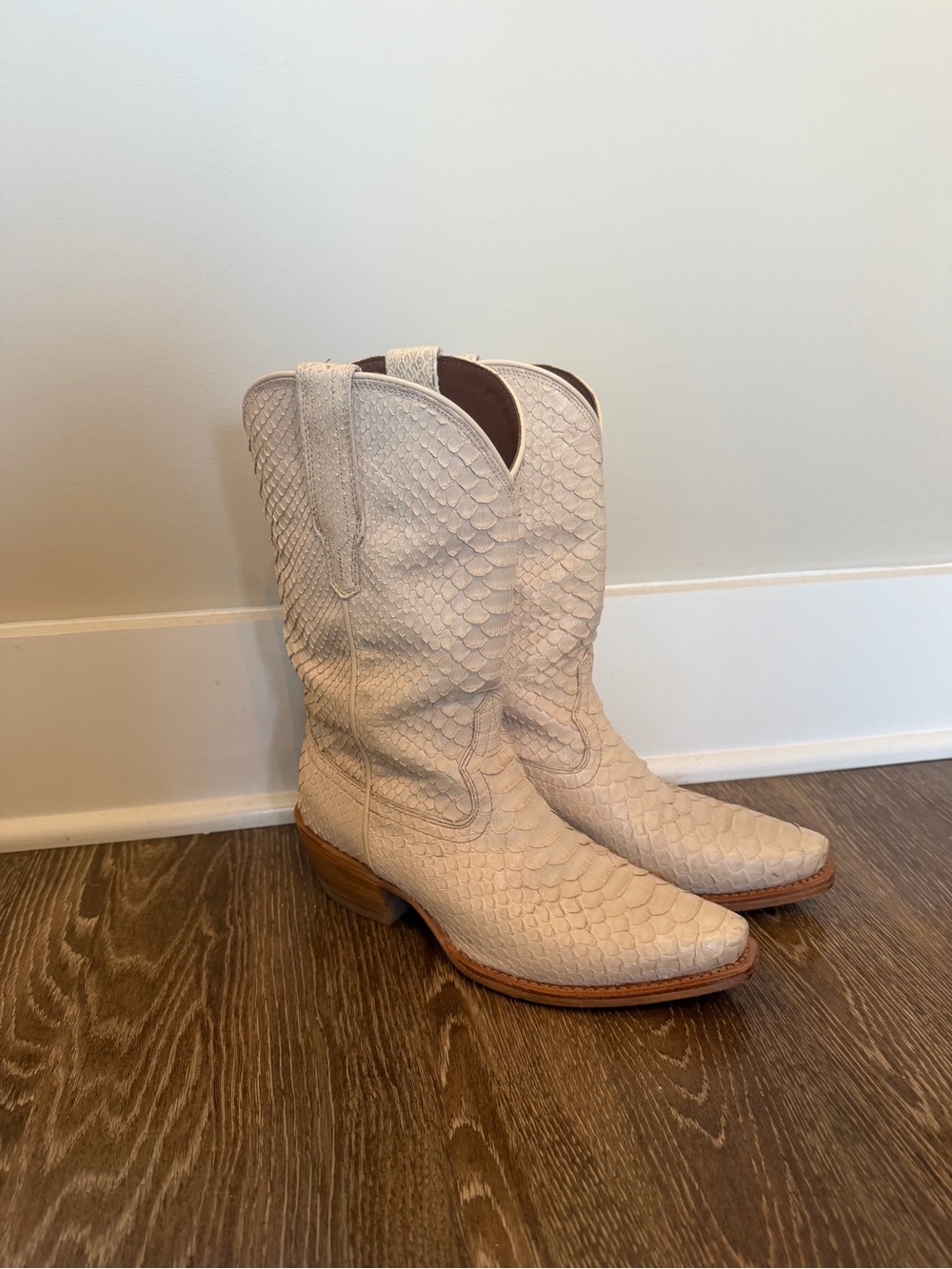 Tecovas Cream Snakeskin-Texture Western Boots